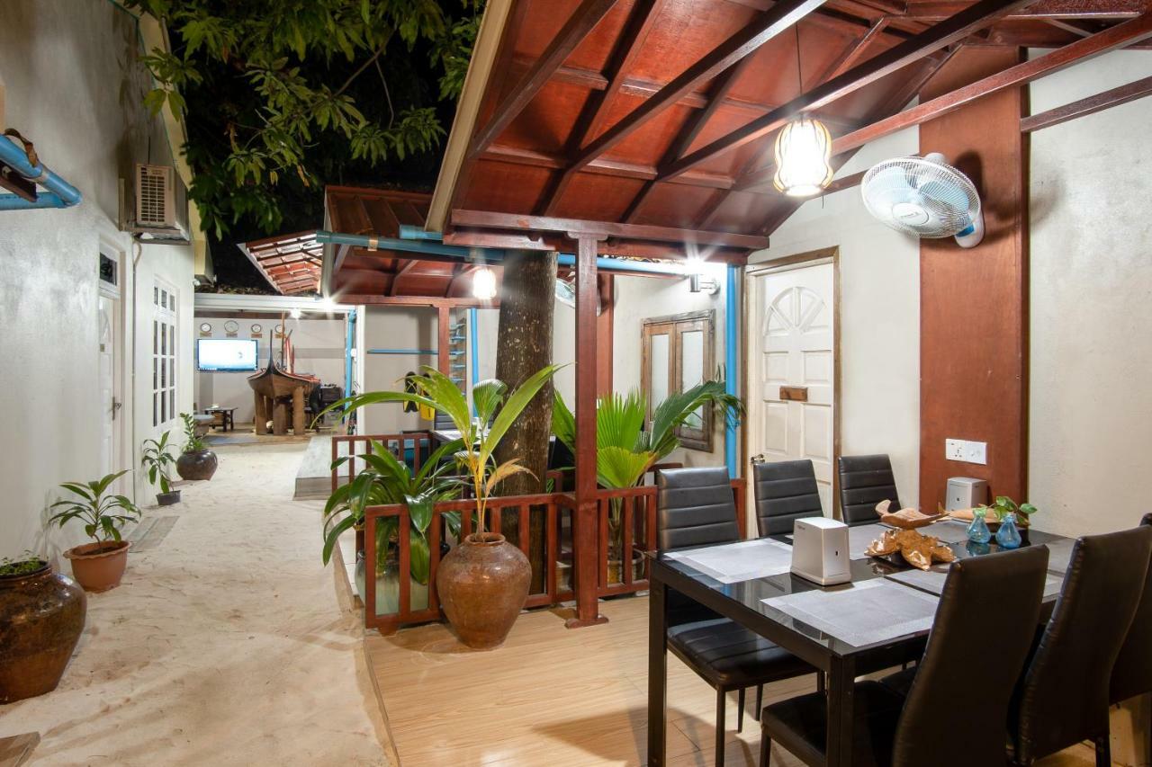 Starry Night At Ukulhas Hotel Luaran gambar
